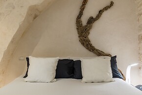 House 112 by Wonderful Italy