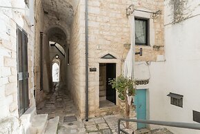 House 112 by Wonderful Italy