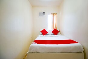 J5 Guest House & Restobar
