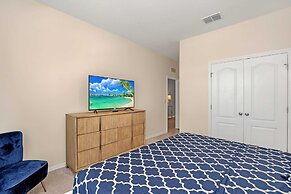 Lake View Home, Lavish Home With Big Pool Area, CDC Standards #7st556