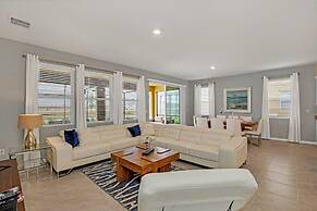 Lake View Home, Lavish Home With Big Pool Area, CDC Standards #7st556