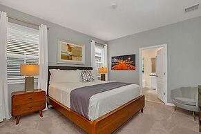 Lake View Home, Lavish Home With Big Pool Area, CDC Standards #7st556