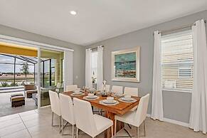 Lake View Home, Lavish Home With Big Pool Area, CDC Standards #7st556