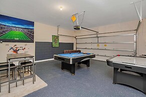 Lake View Home, Lavish Home With Big Pool Area, CDC Standards #7st556