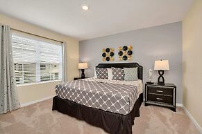 Lake View Home, Lavish Home With Big Pool Area, CDC Standards #7st556