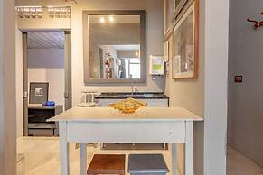 RV02 Quarto e Sala Finamente Decorado