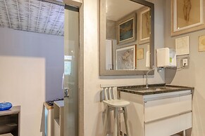 RV02 Quarto e Sala Finamente Decorado