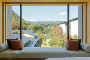 ROKU KYOTO, LXR Hotels & Resorts