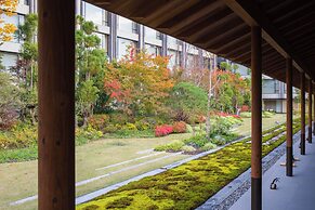 ROKU KYOTO, LXR Hotels & Resorts