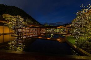 ROKU KYOTO, LXR Hotels & Resorts