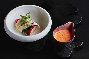 ROKU KYOTO, LXR Hotels & Resorts