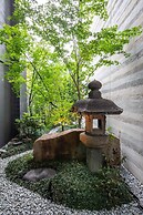 ROKU KYOTO, LXR Hotels & Resorts