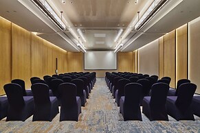 DoubleTree by Hilton Shenzhen Airport