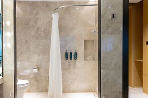 DoubleTree by Hilton Shenzhen Airport