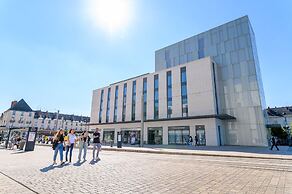 Hampton by Hilton Tours Centre