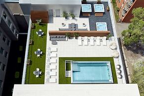 Homewood Suites by Hilton Montreal Downtown, QC