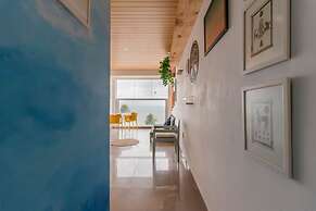 RV03 Quarto e Sala Vista Mar