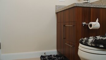 Ocean Pointe Holidays