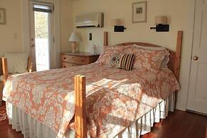 An English Garden Bed & Breakfast