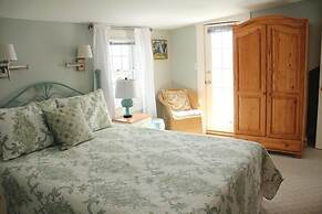 An English Garden Bed & Breakfast