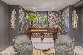 The George Luxury Boutique Inn