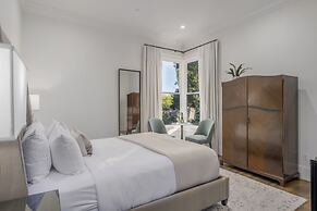 The George Luxury Boutique Inn