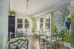 The George Luxury Boutique Inn