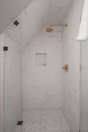 The George Luxury Boutique Inn