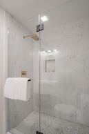 The George Luxury Boutique Inn