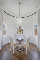 The George Luxury Boutique Inn