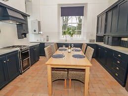 1 Tyn Y Caeau Apartment