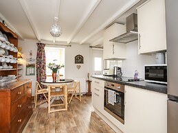 Corner Cottage