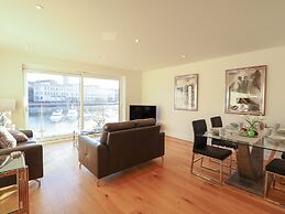 Harbourside Haven Apartment 4