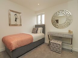 Harbourside Haven Apartment 4