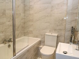 Harbourside Haven Apartment 4