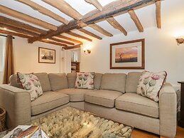 Under Acre Cottage
