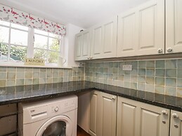 Under Acre Cottage