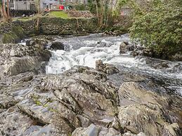 Tyn Y Ffynnon