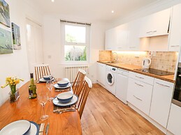 Daisy Cottage