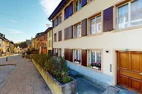 Da-da Gallery Appart - Modern and Luxury Studio in Boudry