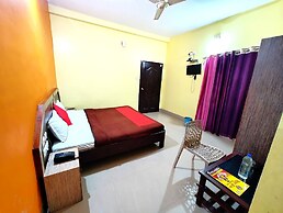 Goroomgo Dittu Holiday Inn Puri