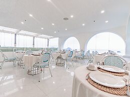 Loccal Collection Hotel