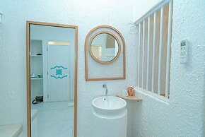 Loccal Collection Hotel