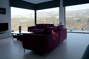 Lovely Design 4-bed Villa in Canedo de Basto