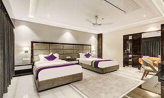 Treebo Premium Tahoora International