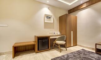 Treebo Premium Tahoora International