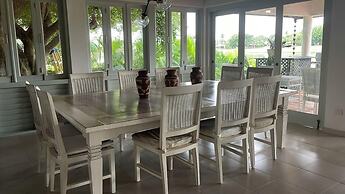 Luxurious 5-bedroom Villa Oasis in Casa de Campo