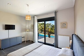 Adorno Luxury Villas