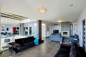 Adorno Luxury Villas