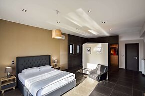 Adorno Luxury Villas